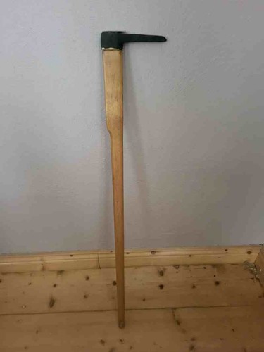 Dekorative spitzhacke mit - spitzhacke,